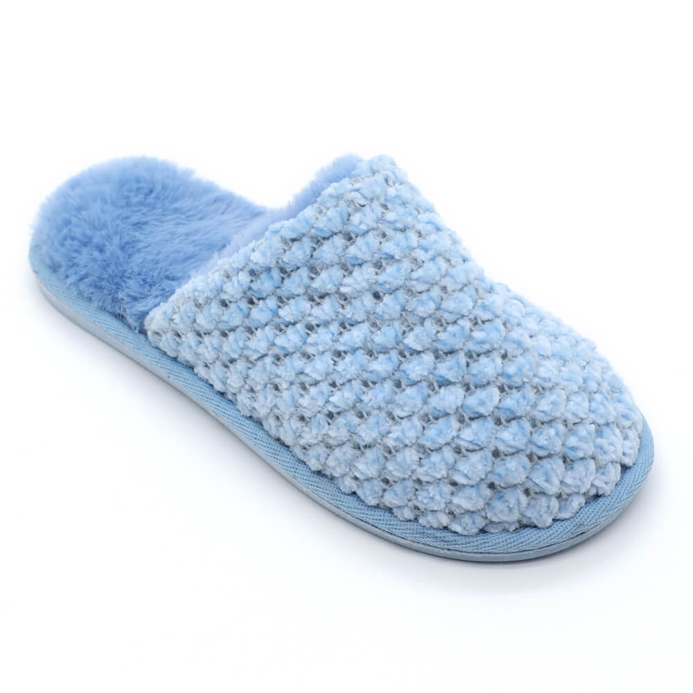 Stylish cozy warm plush slippers for women