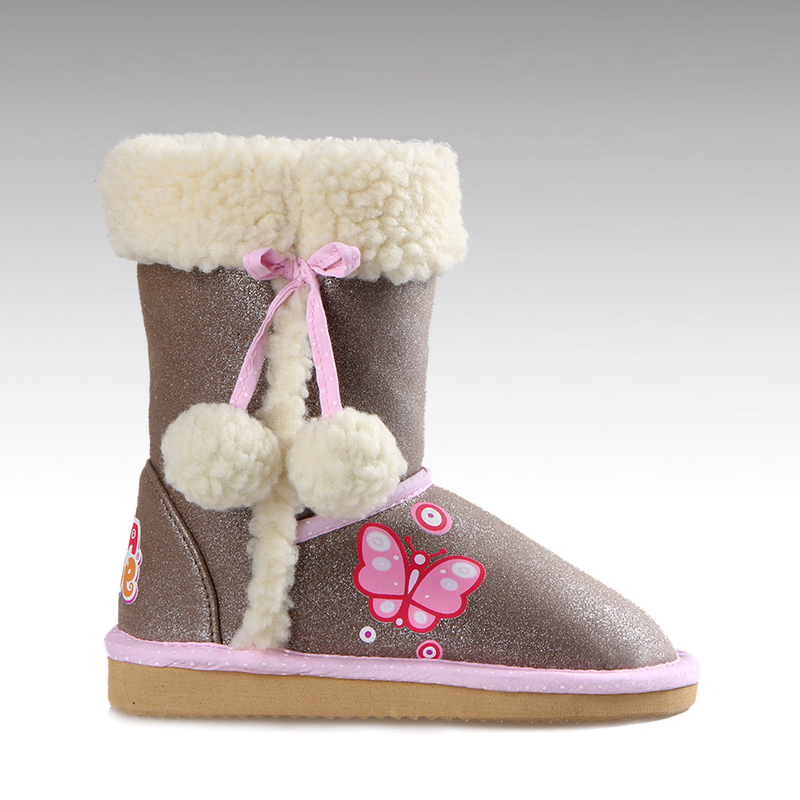 Faux fur cute winter Kids boots with pom poms