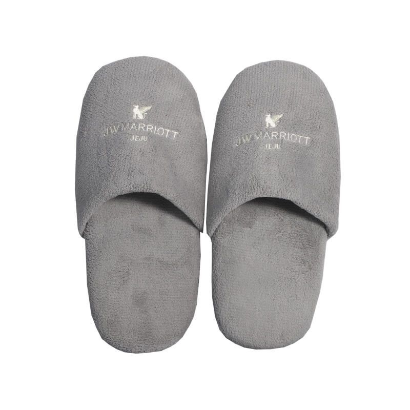 Lightweight coral fleece thick unisex reusable hotel slippers