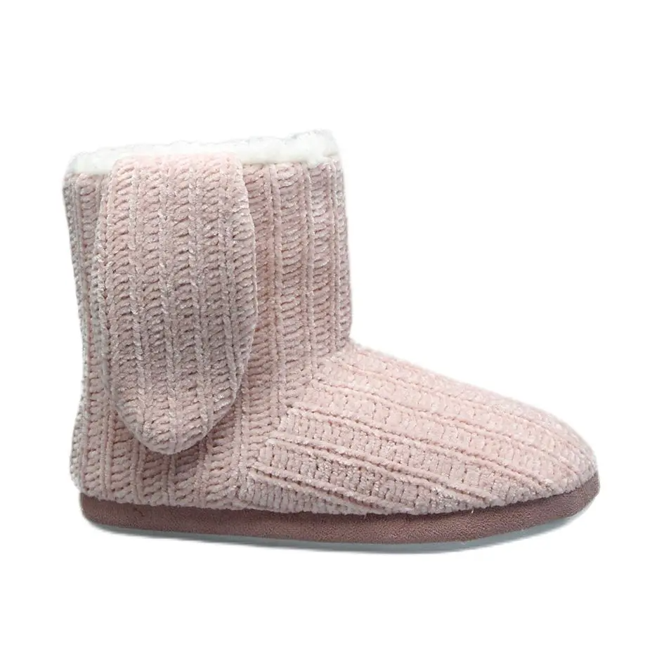 Crochet lovely girls' house boots with cute ears