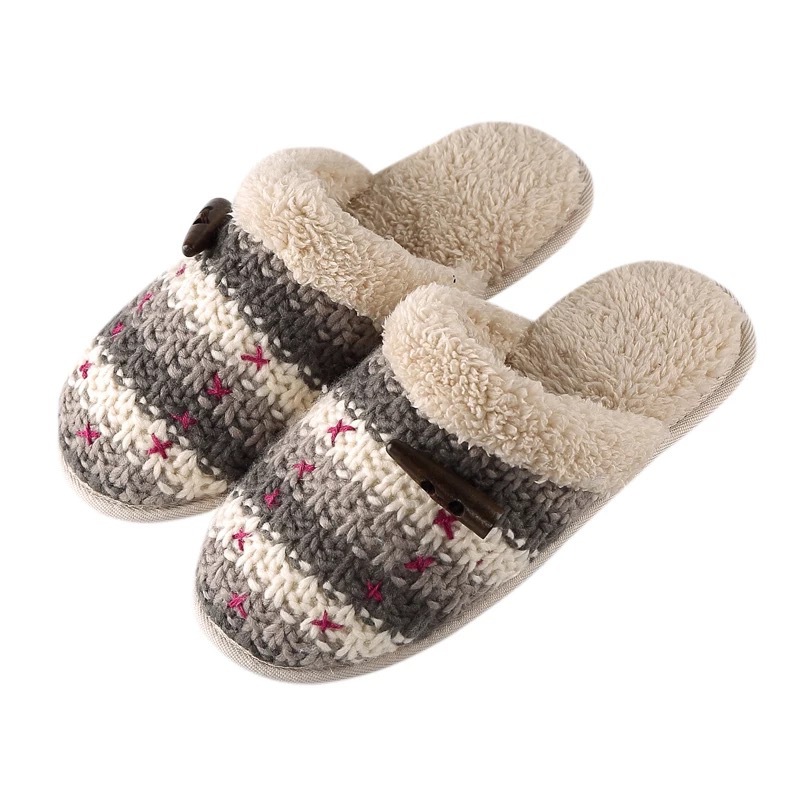 Knitted memory foam comfy slip-on house slippers with faux fur lined