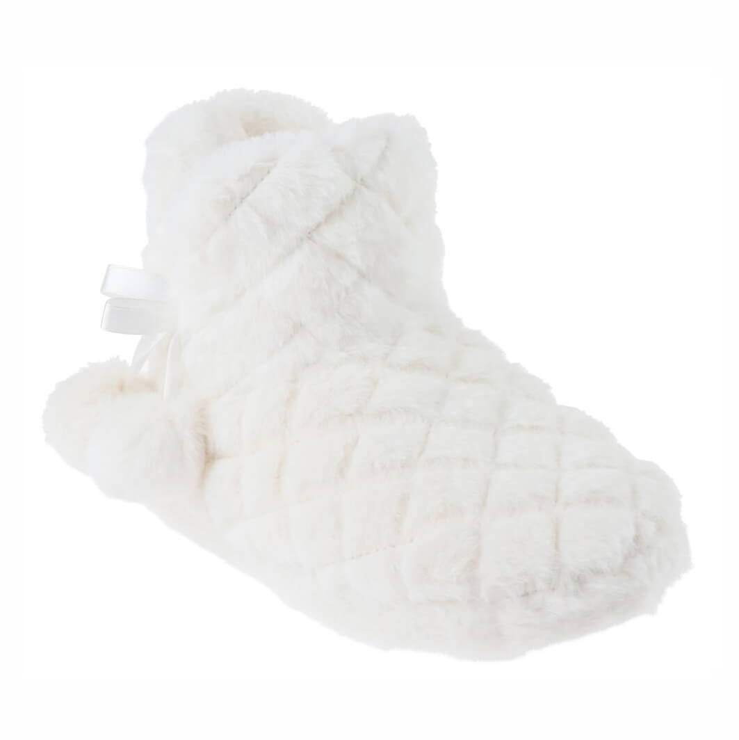 Women's quilted fluffy faux fur indoor boot