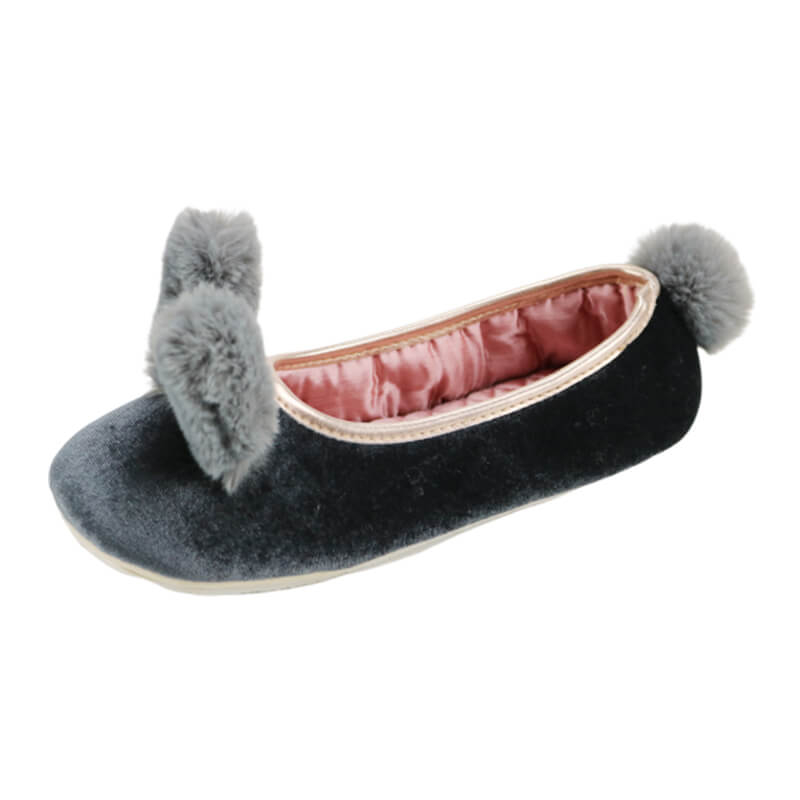 Women′s new design cute ears house indoor and outdoor slipper