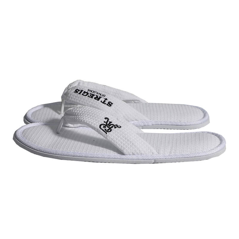 Flip-flop hotel slippers with embroidery logo EVA sole 