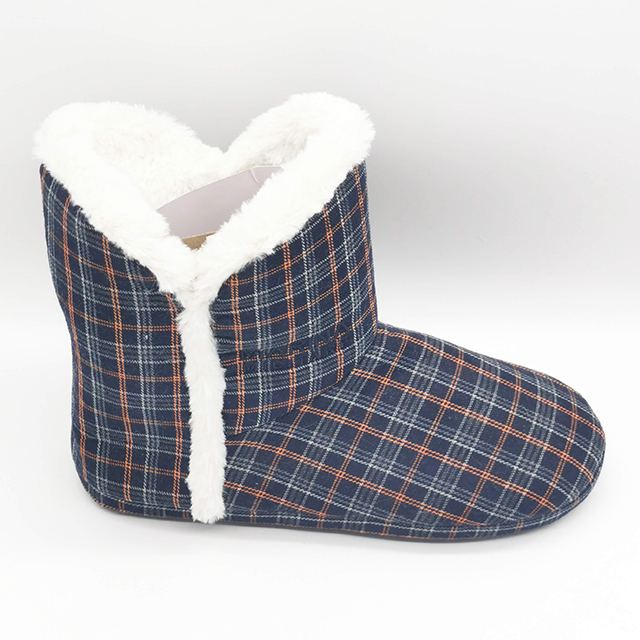 Checkered cotton fabric with the embroidered boot for women