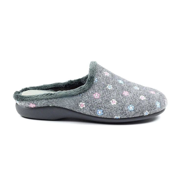 Thick soled indoor outdoor flower embroidered felt women's slippers