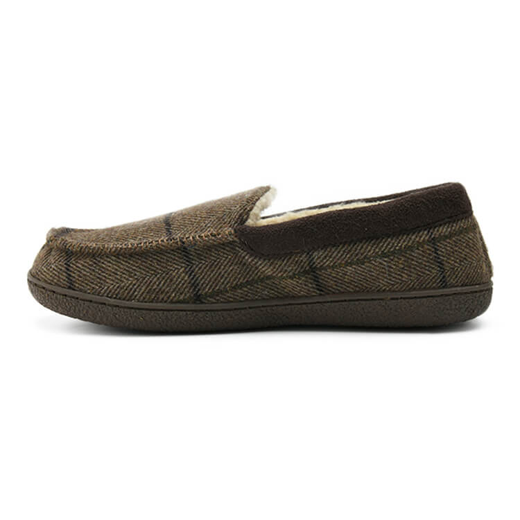 Cozy imitation wool check-back closed casual shoes