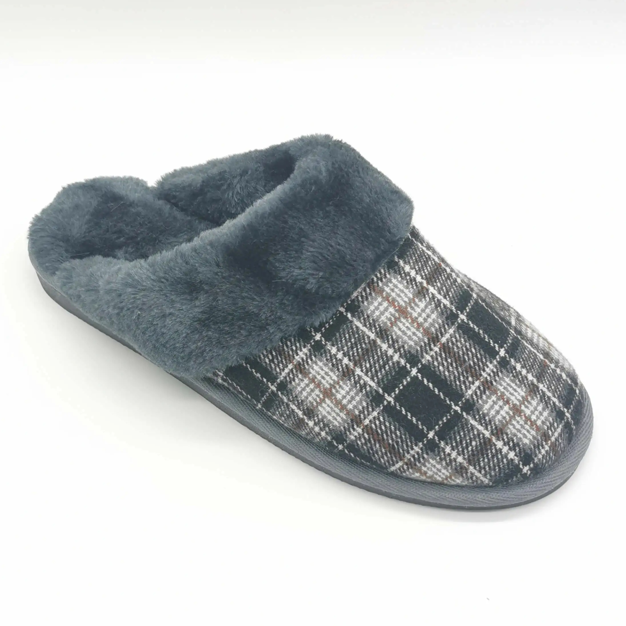  Women's warm indoor slippers with private label