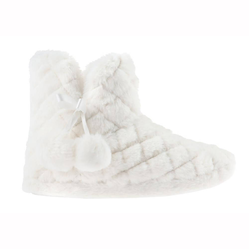 Women's quilted fluffy faux fur indoor boot